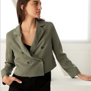 NWT Banana Republic Double-Breasted Cropped blazer